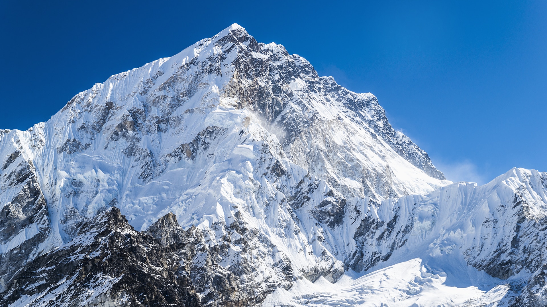 Everest beckons, but no Bhutanese answer the call this year