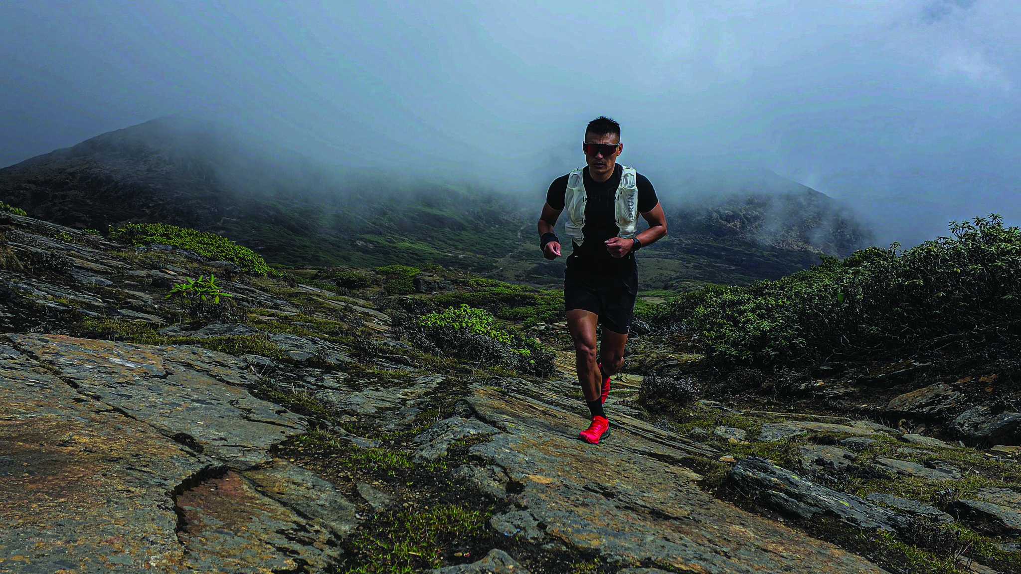 The Mountain Man’s Race Across Three Nations